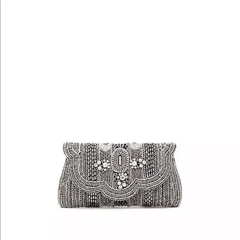 Jocelyn Clutch By St Xavier In GREY